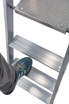 SOLIDO Стремянка, развальцованные 8 ступеней SOLIDO Стремянка, развальцованные 8 ступеней