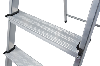 SAFETY Стремянка с большой полкой, 7 ступеньки, раб. высота 3,49 м. SAFETY Стремянка с большой полкой, 7 ступеньки, раб. высота 3,49 м.